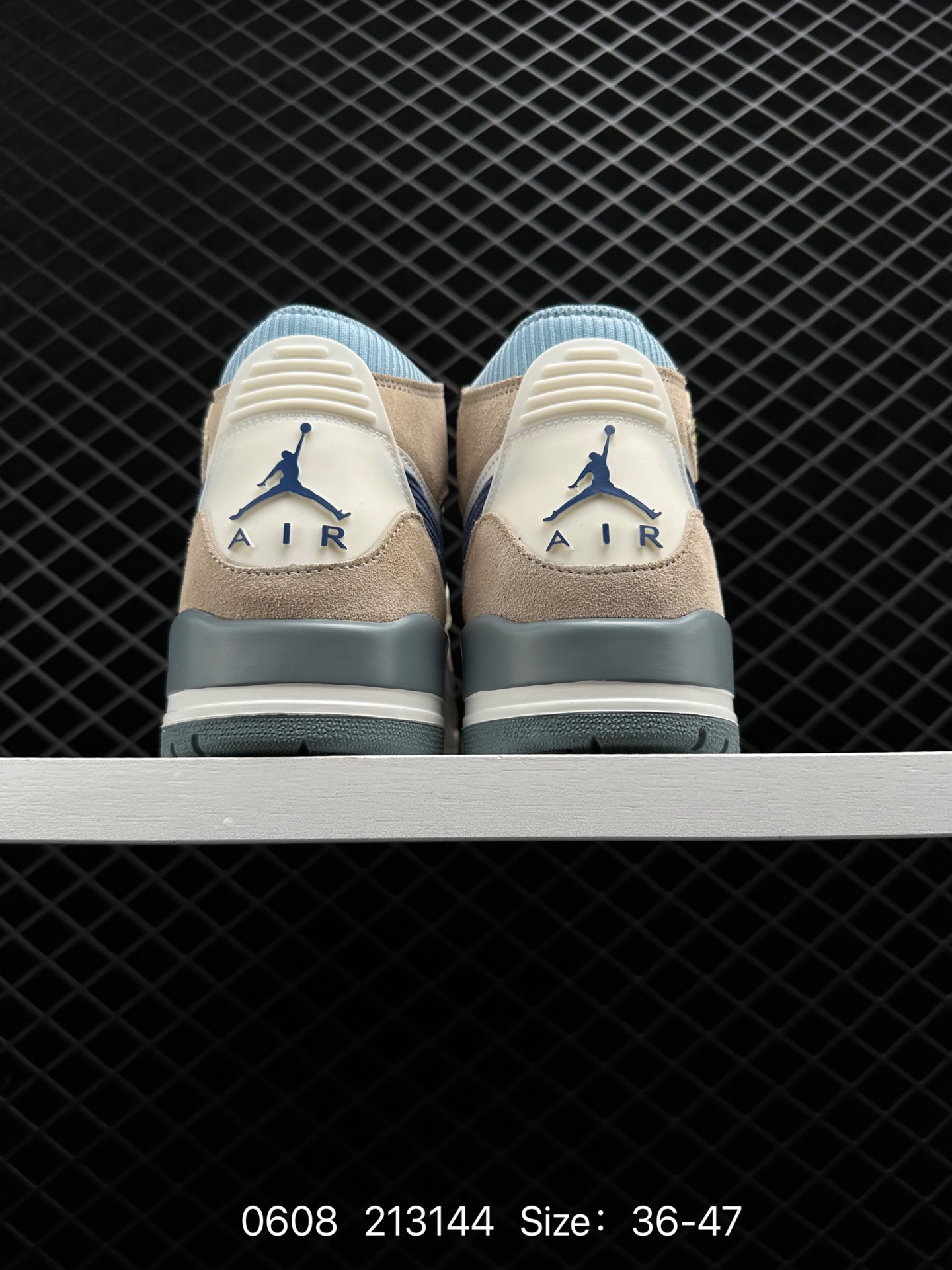 Air Jordan Legacy 312